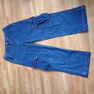 Abound dark wash cargo jeans
